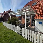 Seemoewe Mit Deichblick Butjadingen-burhave Daire *