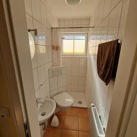 Seemoewe Mit Deichblick Butjadingen-burhave アパート *