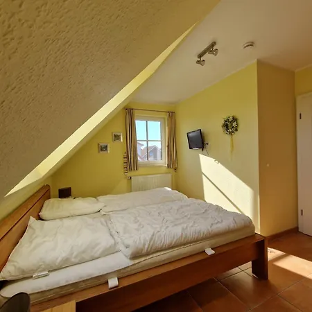 アパート Seemoewe Mit Deichblick Butjadingen-burhave ブルハーフェ